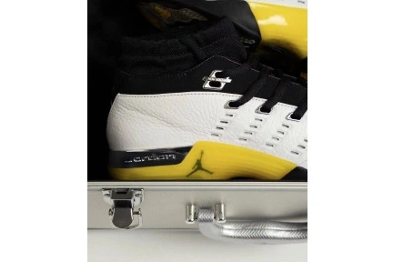 Hyperoad Air 17 “Lightning” Jordan Low 1214